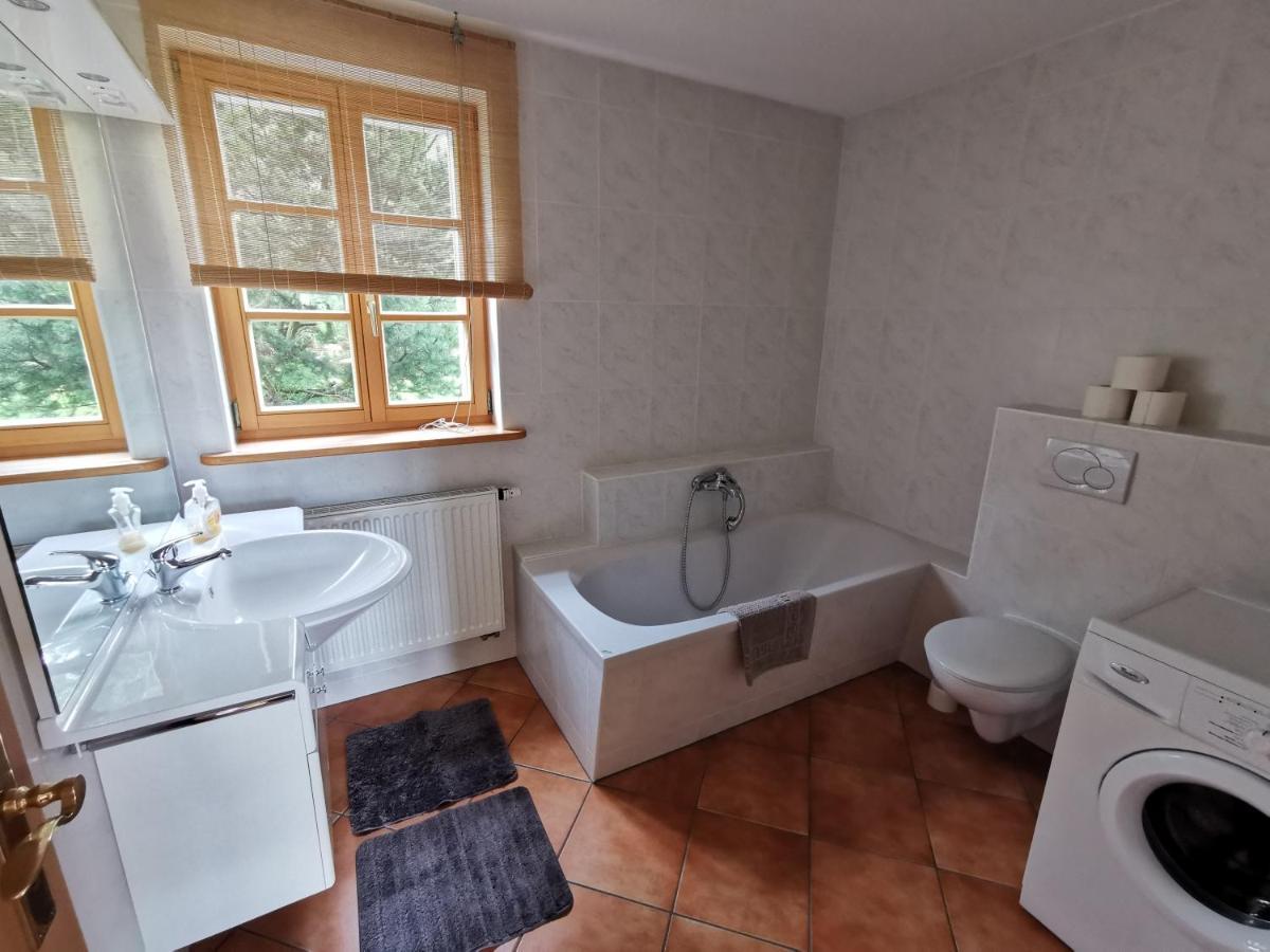 Ferienwohnung "Am Saalehaken" Gossitz 외부 사진